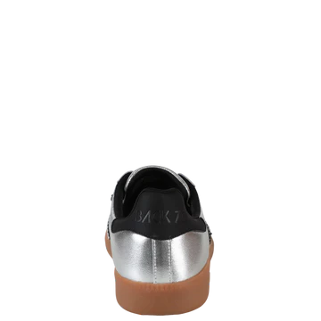 Back 70  Cloud  NM in Silver Black