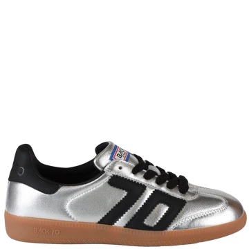 Back 70  Cloud  NM in Silver Black