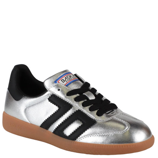 Back 70  Cloud  NM in Silver Black