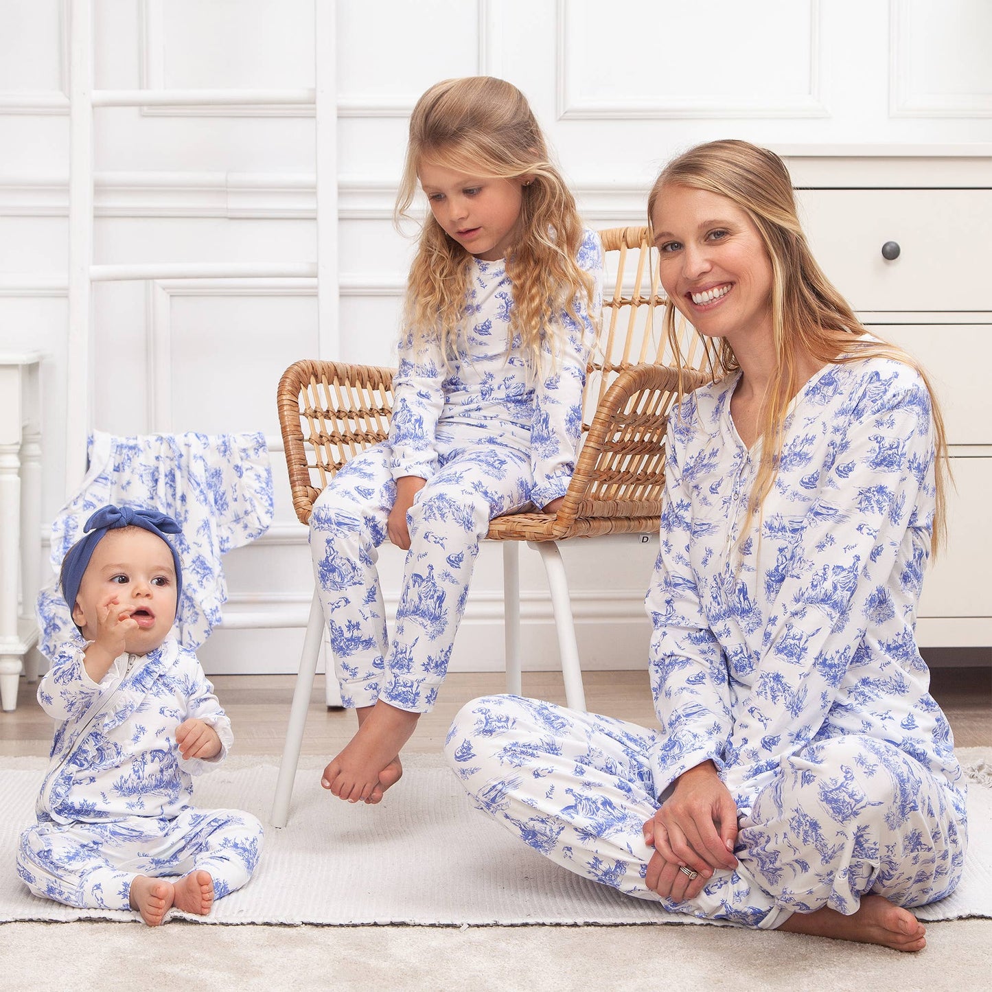 Baby Girl Toile de Jouy Bamboo Zipper Romper