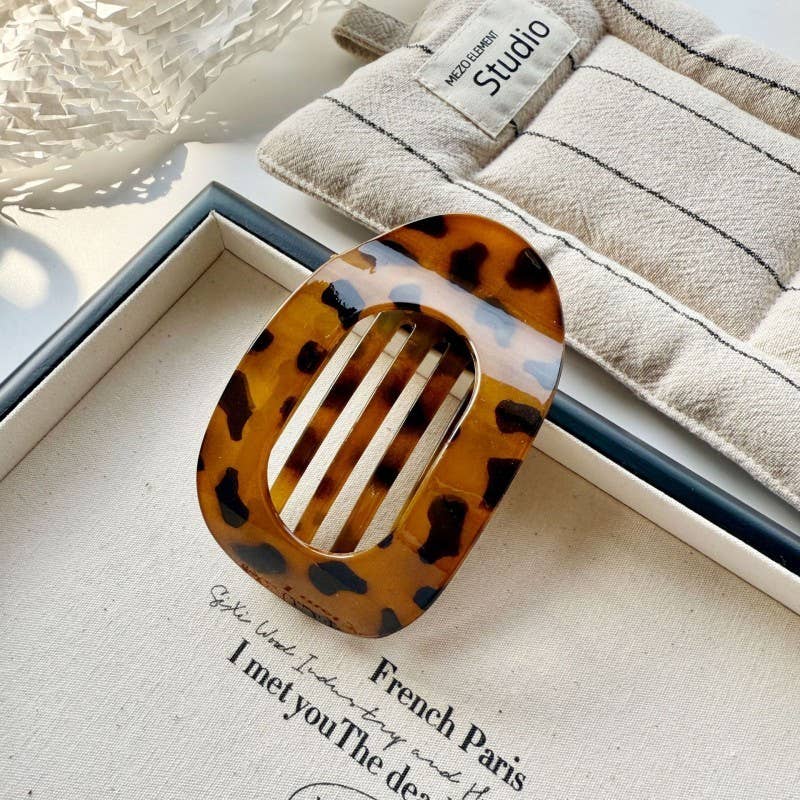 Tortise Flat Oval Hair Claw Clips