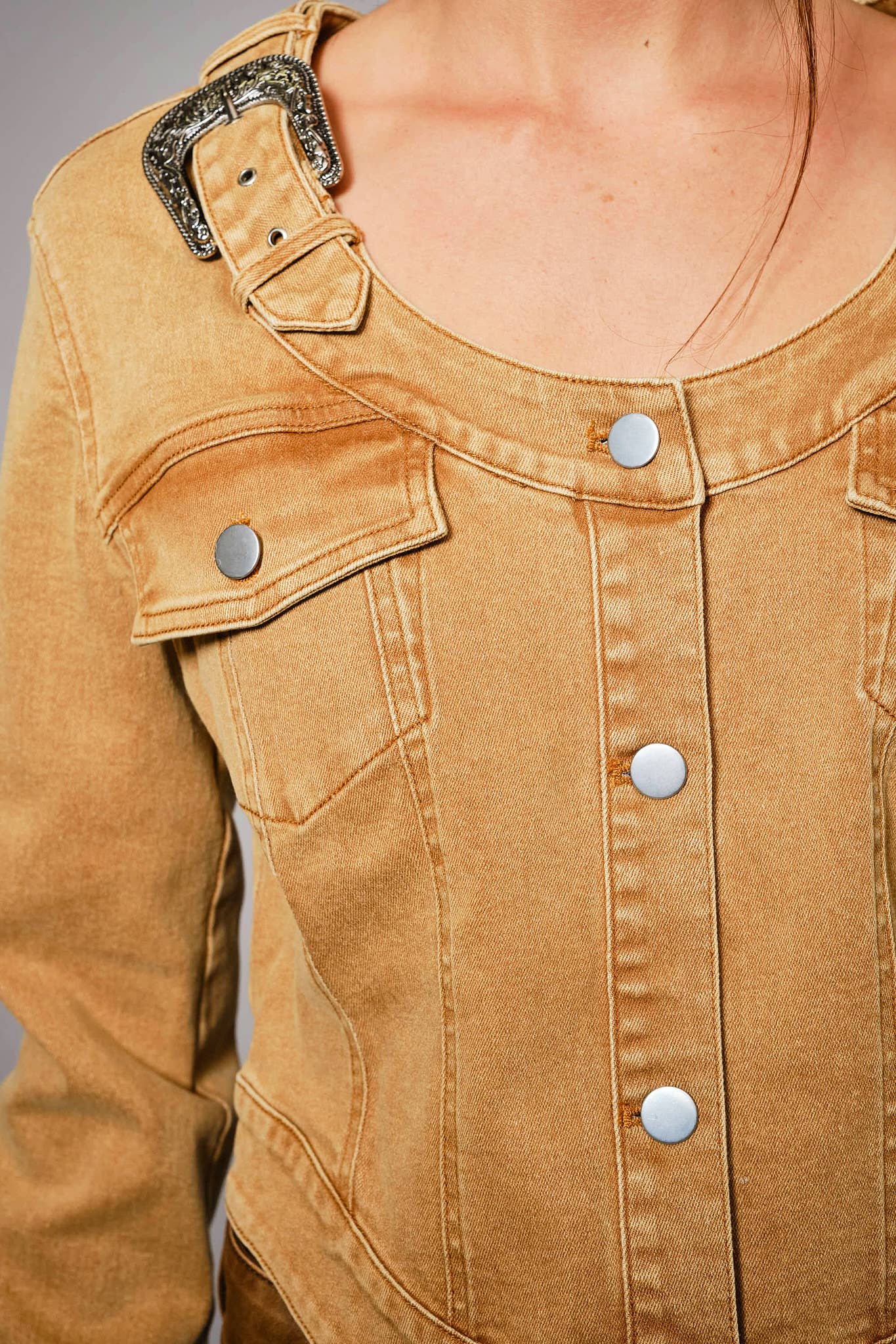 Western Buckle Denim Jacket: WASHED CAMEL