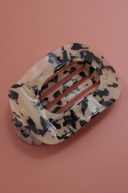 Tortise/Cream Oval Hair Claw Clips