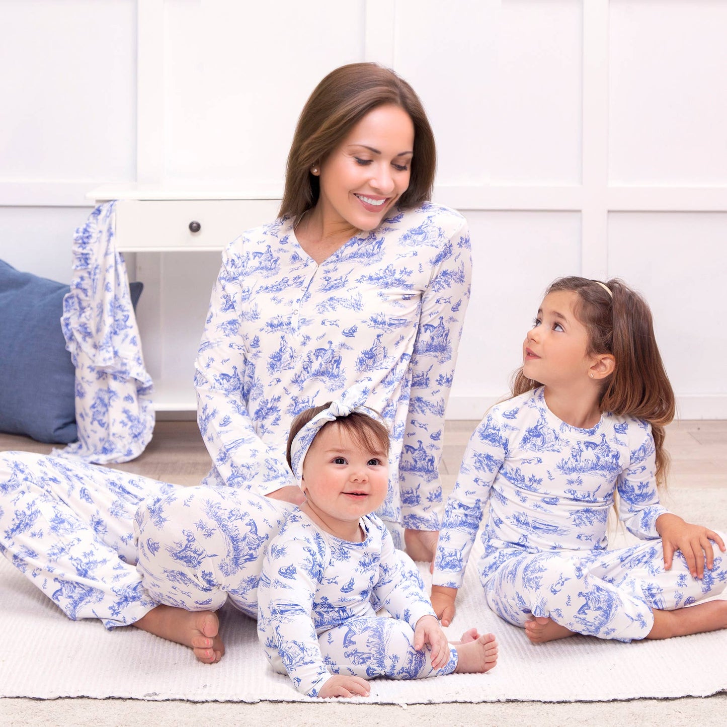 Baby Girl Toile de Jouy Bamboo Zipper Romper