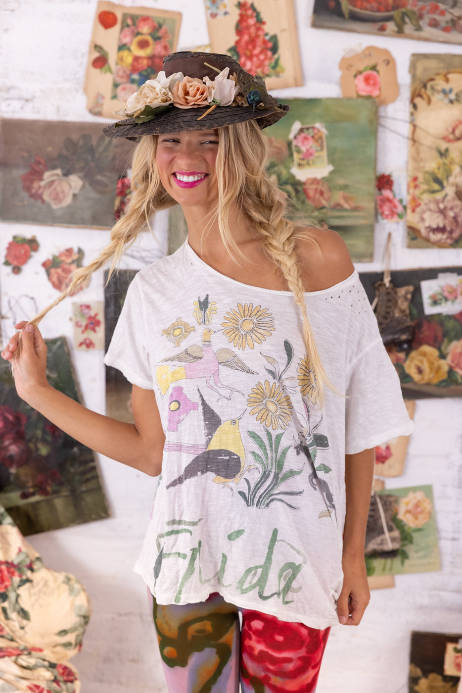 Magnolia Pearl 2131 Flight Flowers Frida T-Shirt