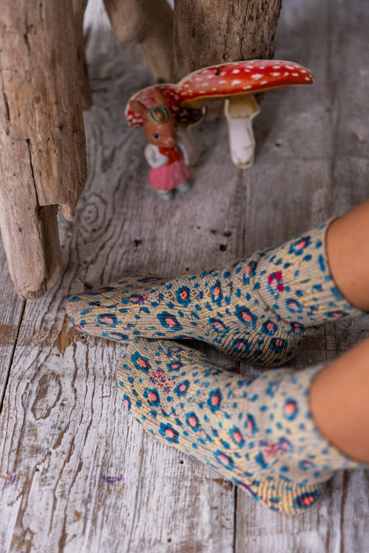 Magnolia Pearl Socks 098 Floral School Girl