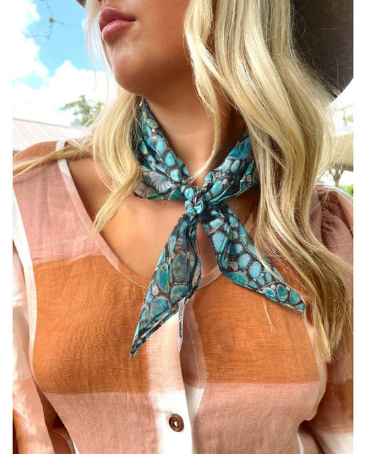turquoise medallion bandana