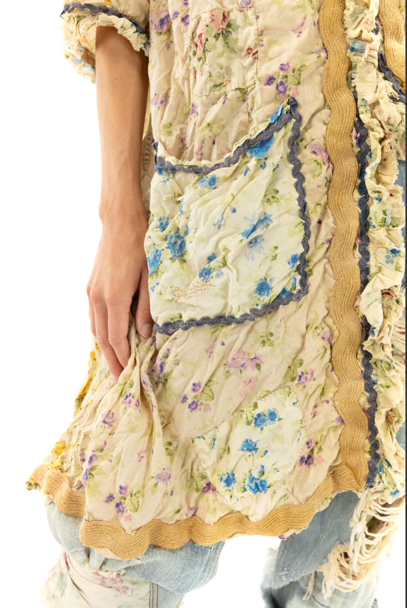 Magnolia Pearl DRESS 834-BEECH-OS  Floral Sipsey Smock Dress